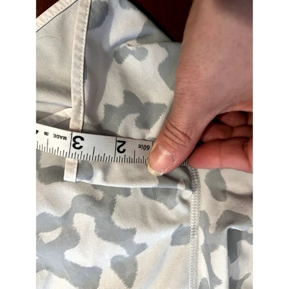 Athleta CAMO RACER RUN SHORT 3" Women's Size Small - Picture 8 of 10